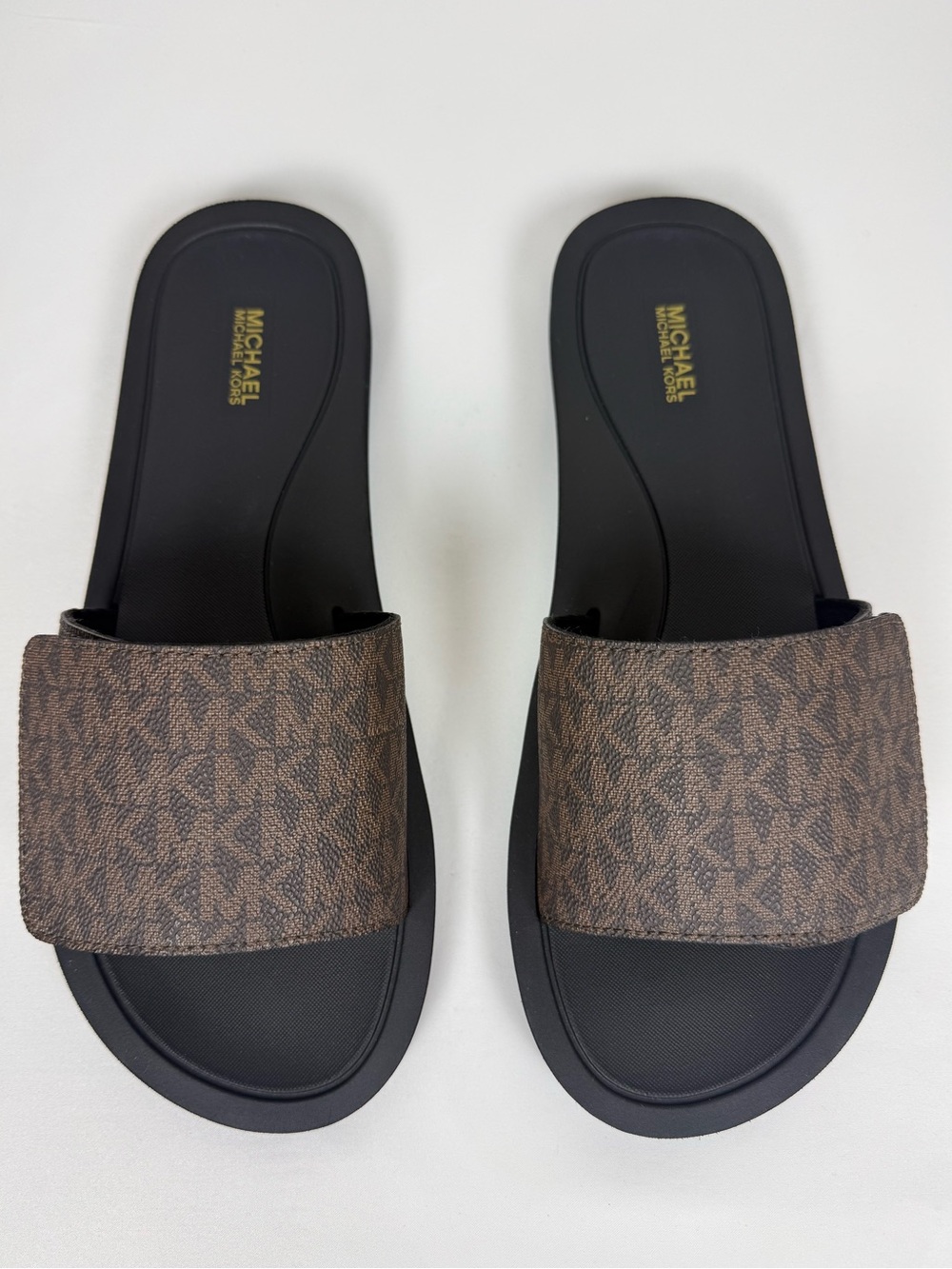 Michael Kors Wade Slide Sandals – Brown MK Monogram – Various Sizes 👡✨ - Picture 8 of 11